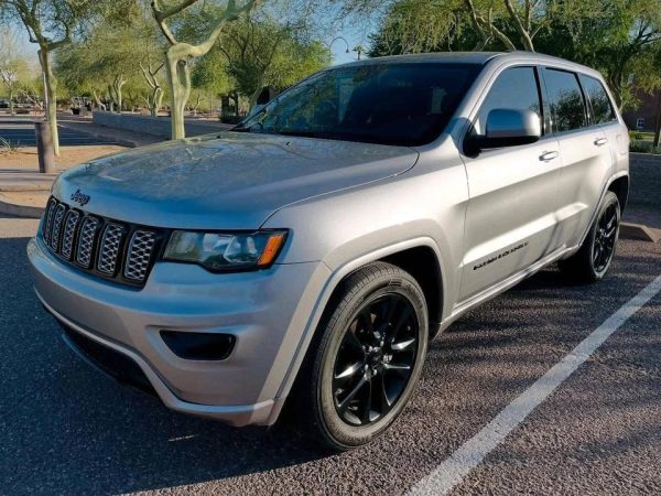 2018 Jeep Grand Cherokee Altitude