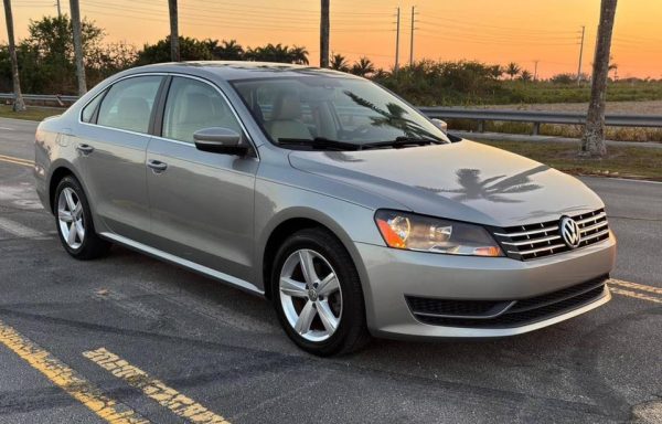 2013 Volkswagen Passat TDI SE - Image 7