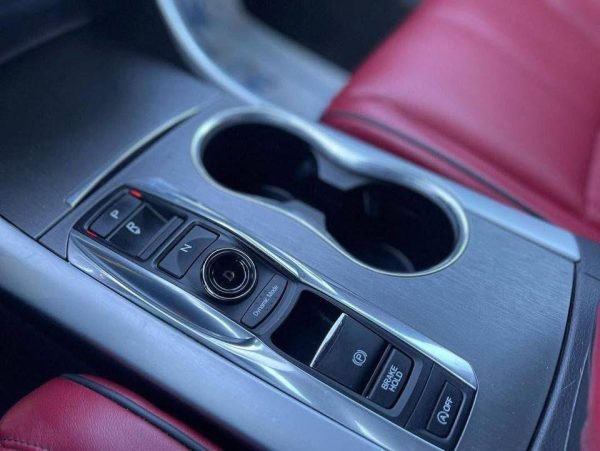 2018 Acura TLX - Image 3