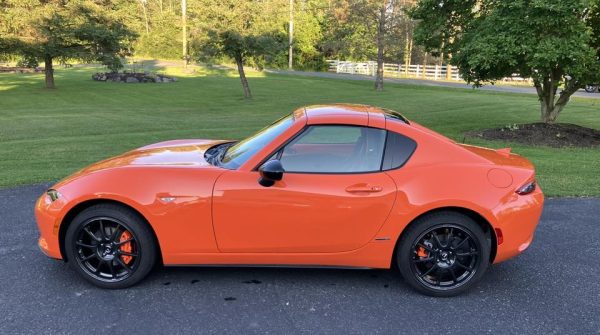2019 Mazda MX-5 Miata RF 30th Anniversary Edition 6-Speed - Image 3