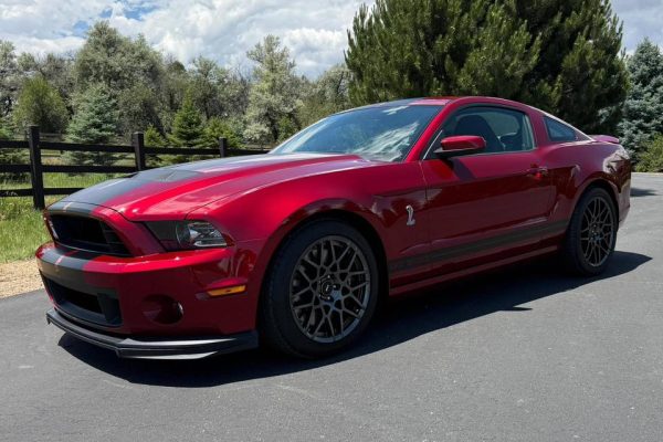 2014 Ford Mustang Shelby GT500 Coupe - Image 4