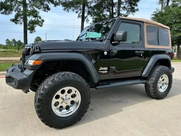2019 Jeep Wrangler Sport. - Image 3