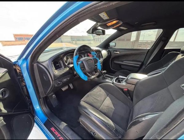 2019 Dodge Charger Scat pack - Image 3