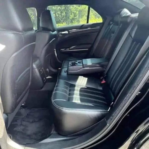 2015 Chrysler 300 S - Image 2
