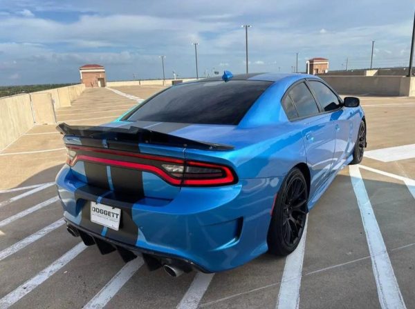 2019 Dodge Charger Scat pack - Image 2