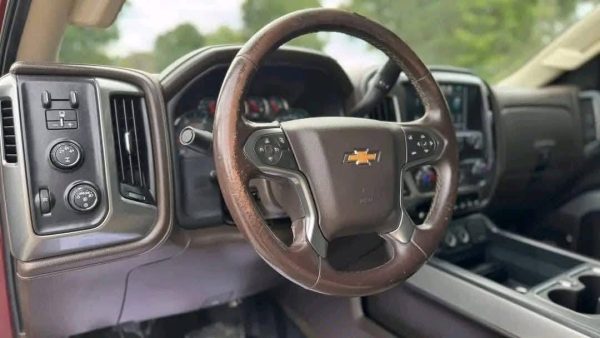 2017 Chevrolet Silverado 2500HD LTZ Z71 Crew Cab - Image 5