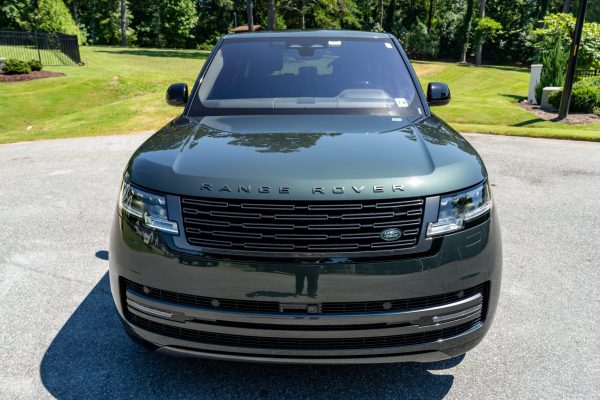 2023 Land Rover Range Rover P530 SE